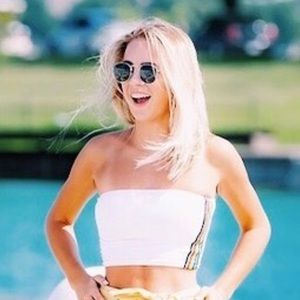 Meet your Posher, Kennedy